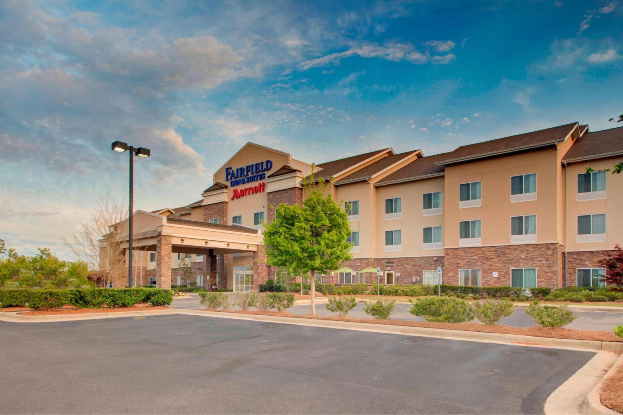 Fairfield Inn And Suites By Marriott Montgomery Eastchase Bagian luar foto