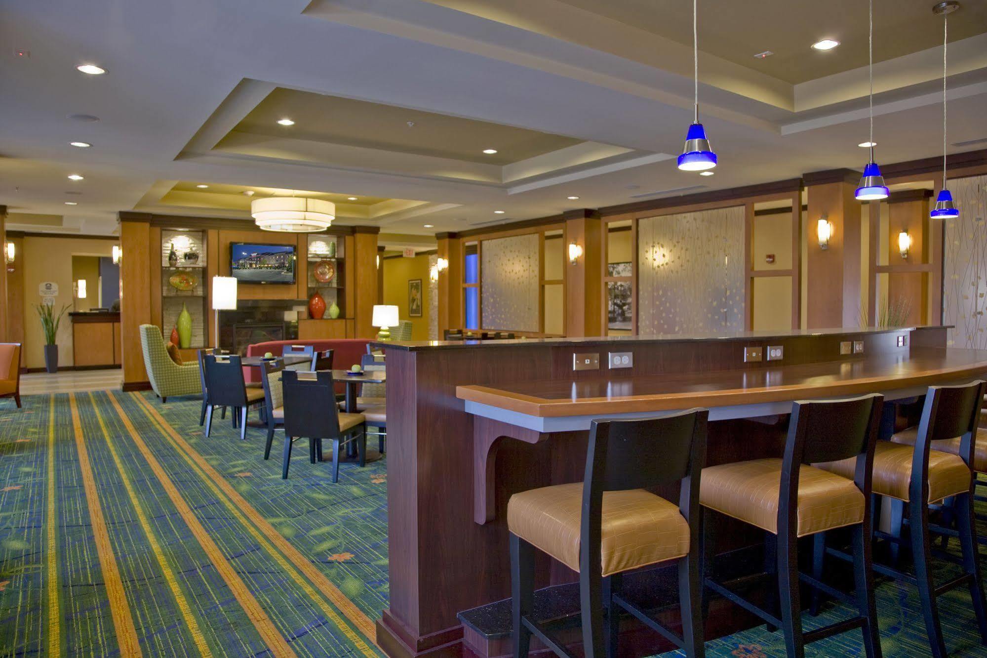 Fairfield Inn And Suites By Marriott Montgomery Eastchase Bagian luar foto