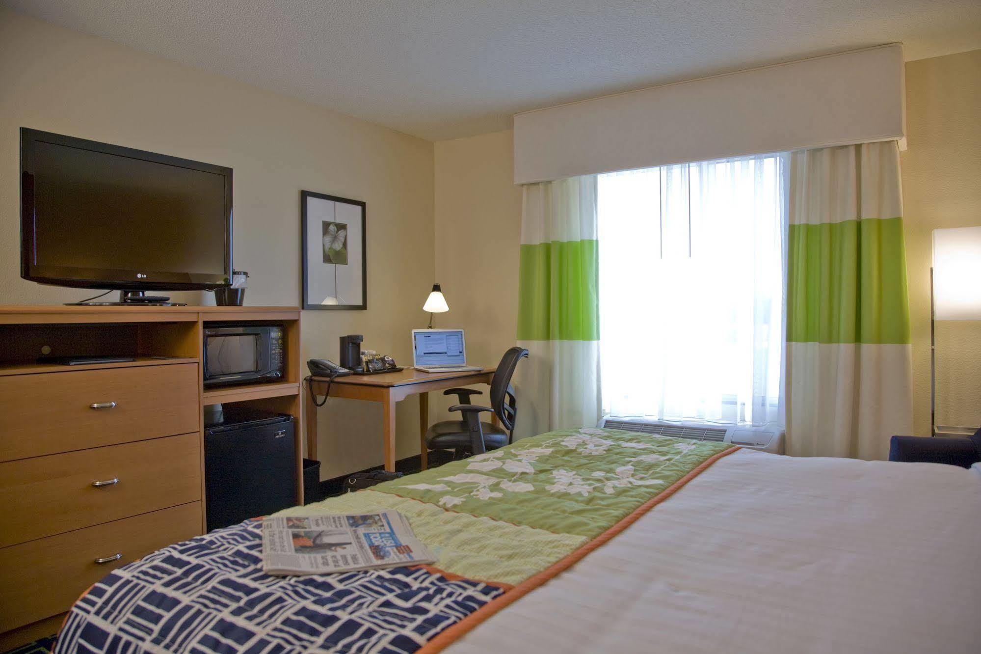 Fairfield Inn And Suites By Marriott Montgomery Eastchase Bagian luar foto